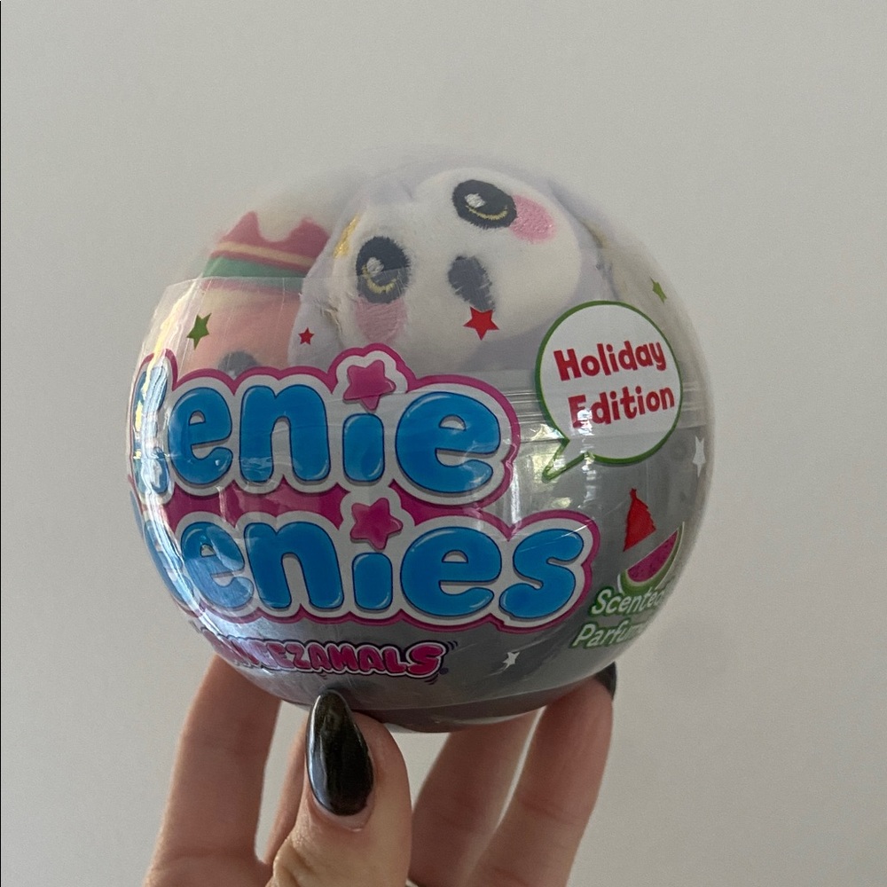 Squeezamals Eenie Teenies scented plush holiday edition stocking stuffer gift